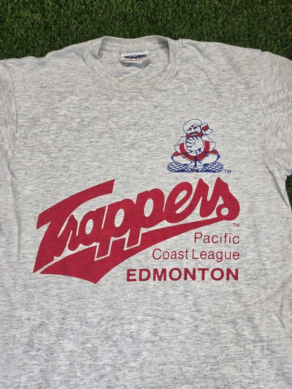 Vintage Edmonton Trappers Pacific Coast League Baseball TShı